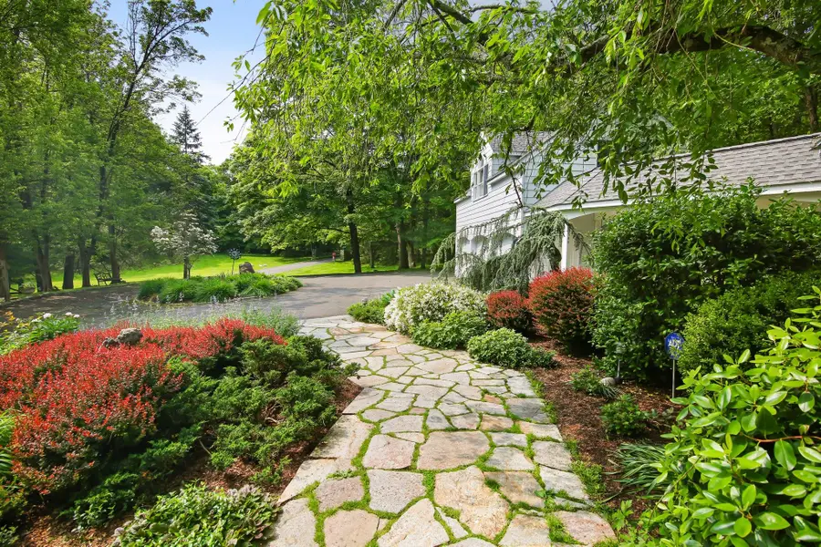 27 West Lane, Pound Ridge, NY 10576 - Image #3