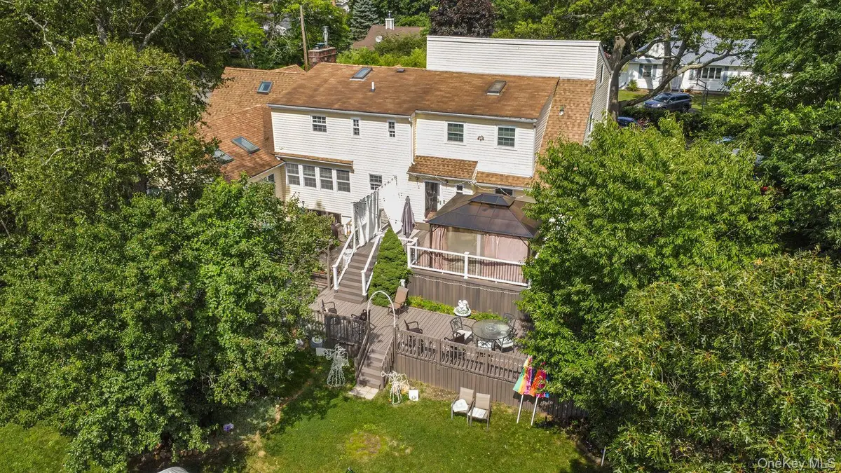 7 Junior Drive, Ronkonkoma, NY 11779 - Image #1