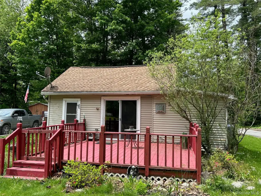 27 First Street, Godeffroy, NY 12729 - Image #3