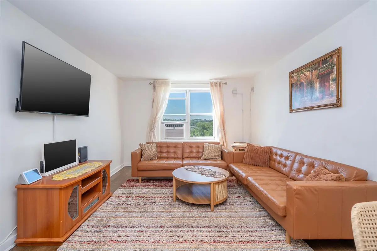 1300 Midland Avenue #A67, Yonkers, NY 10704 - Image #1