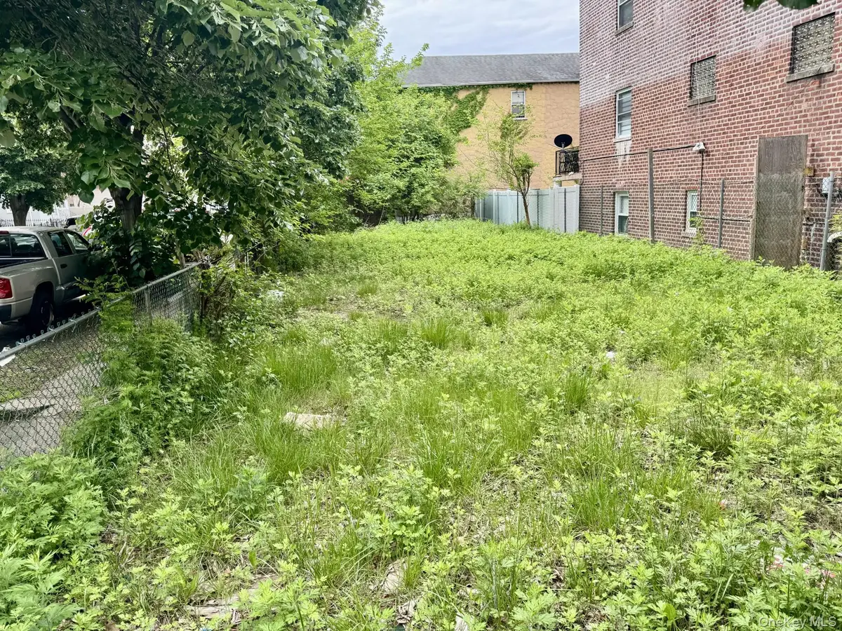 1116 Rhinelander Avenue, Bronx, NY  - Image #1