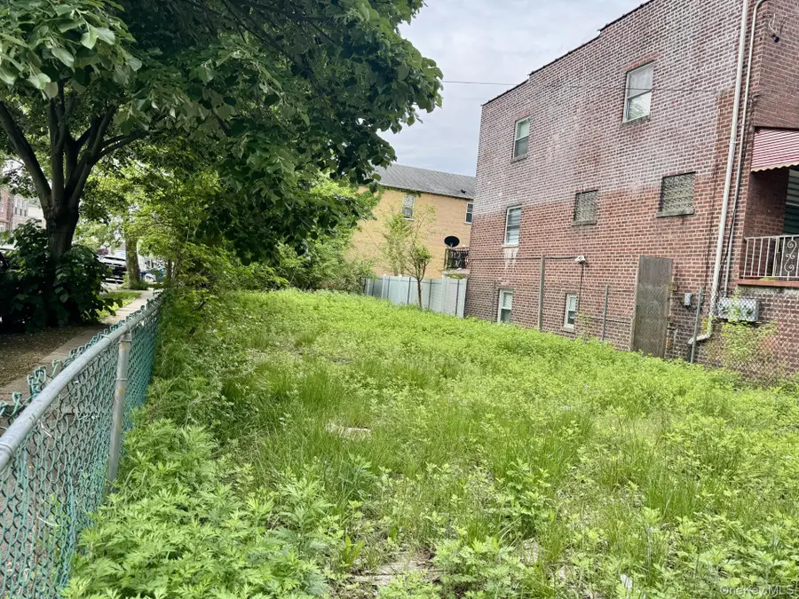 1116 Rhinelander Avenue, Bronx, NY  - Image #2