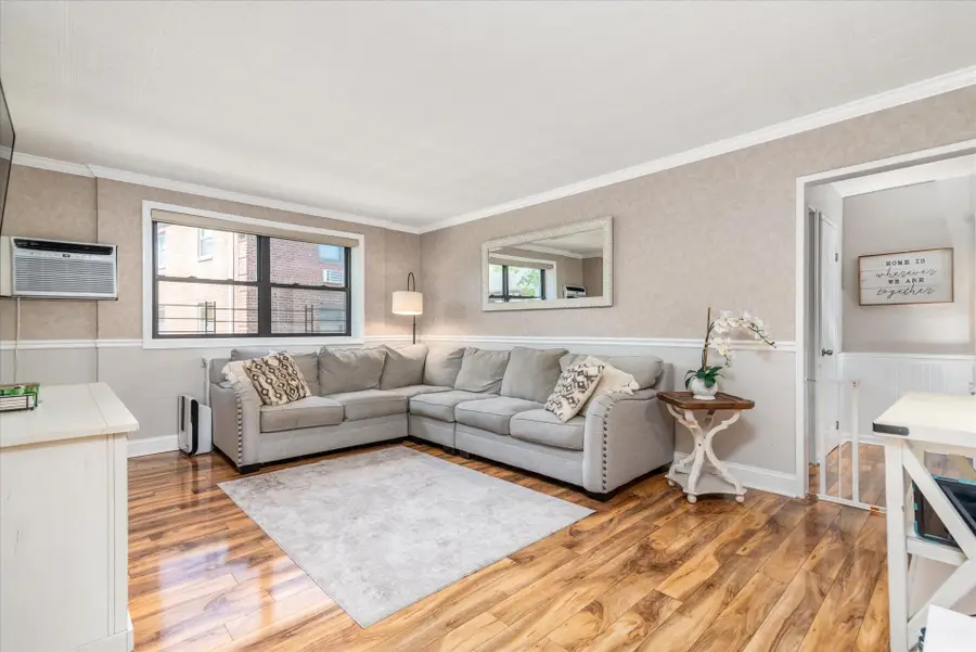 89-25 151 Avenue #4S, Howard Beach, NY 11414 - Image #2
