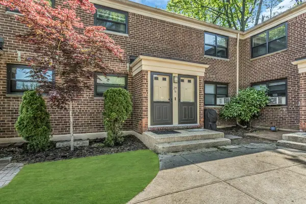 219-36 75th Ave #243A2, Bayside, NY 11364