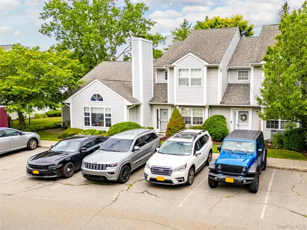 33 Spruce Street, Pawling, NY 12564