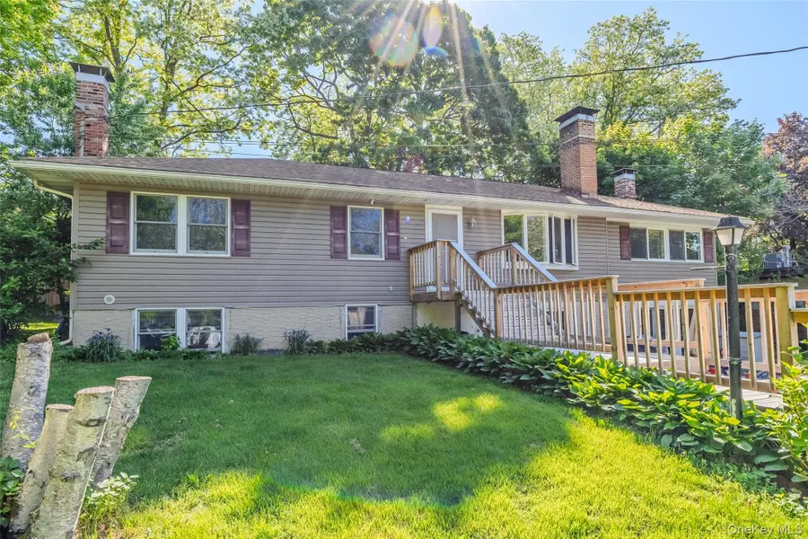 218 Cliff Road W, Wading River, NY 11792 - Image #3