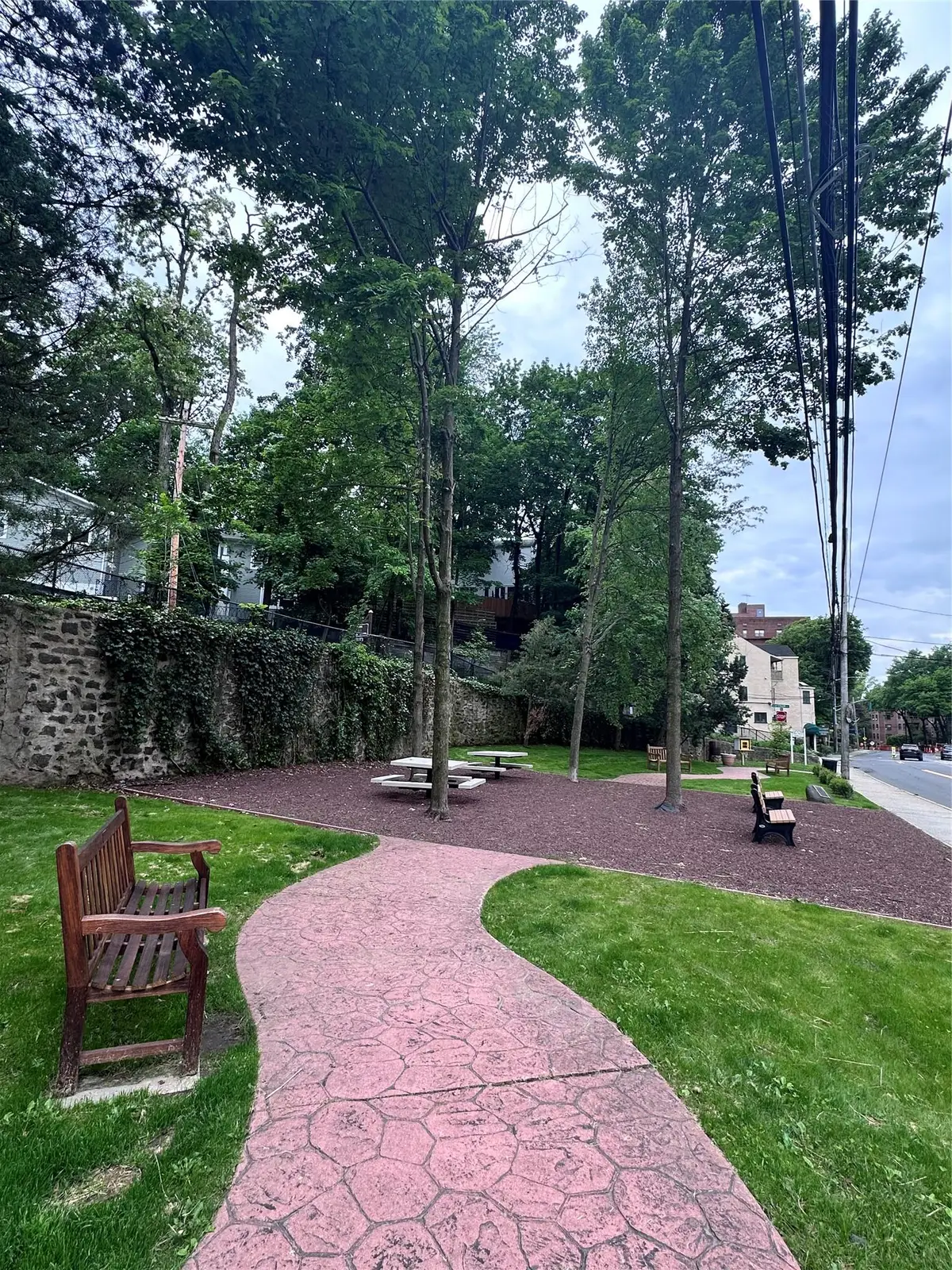 1 Columbia Avenue Avenue #D11, Hartsdale, NY 10530 - Image #1