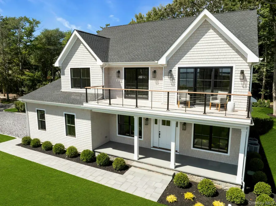 285 Blue Marlin Drive, Southold, NY 11971 - Image #2