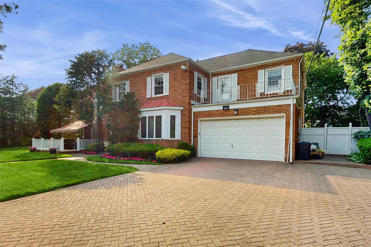 202 Broadway, Lawrence, NY 11559 - Image #1