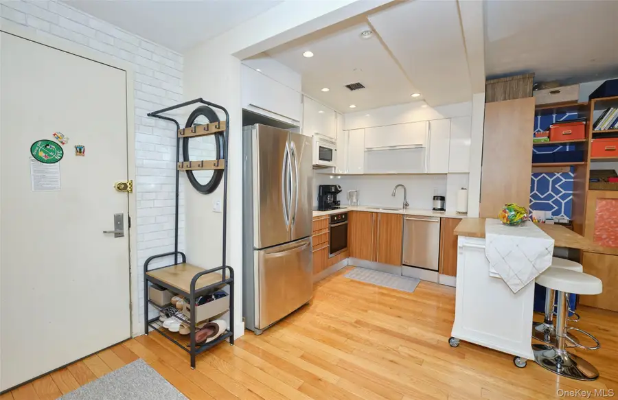 31-35 31st Street, Astoria, NY 11106 - Image #2