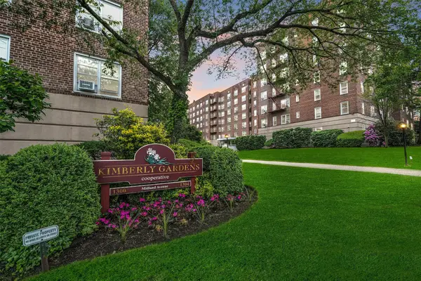 1304 Midland Avenue #B26, Yonkers, NY 10704