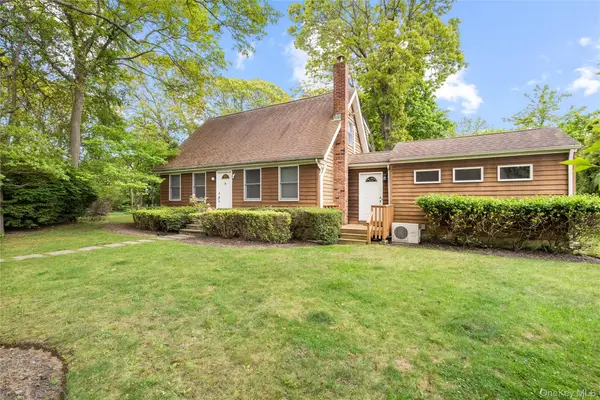 60 Hagerman Avenue, East Patchogue, NY 11772