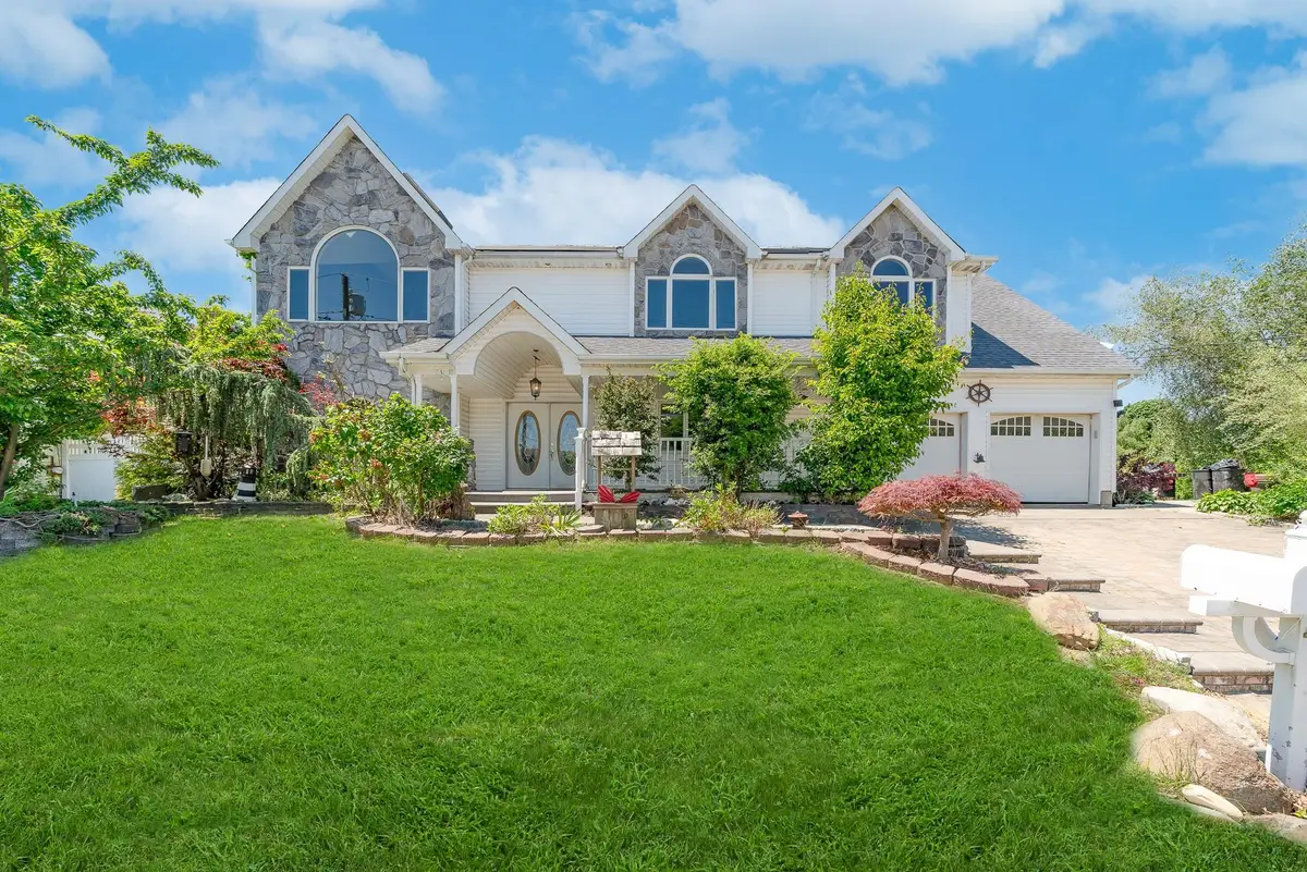 2874 Shore Road, Seaford, NY 11783 - Image #1