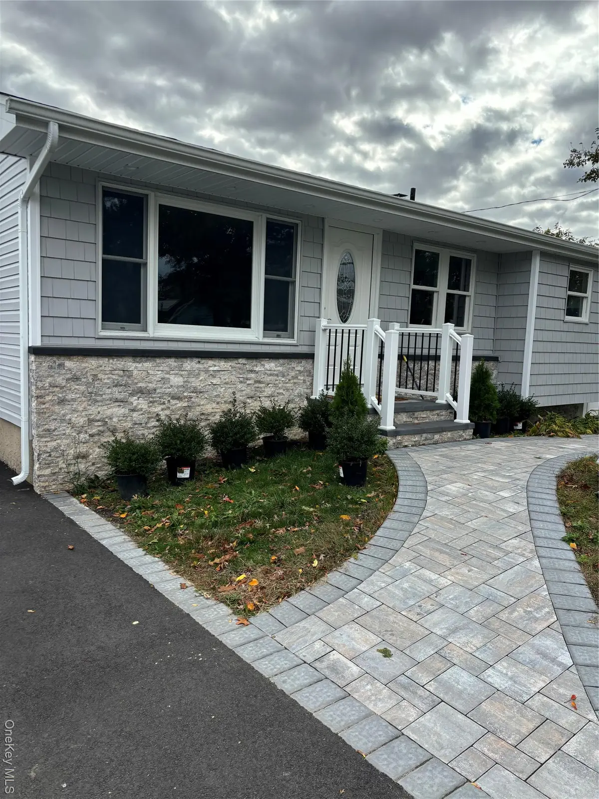 14 Chenango Drive, Bay Shore, NY 11706 - Image #1