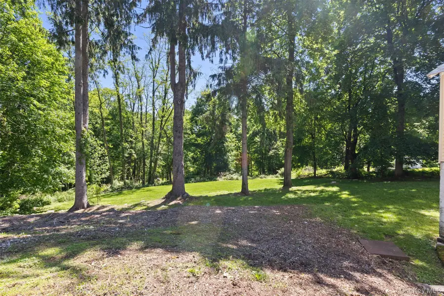 208 Tomahawk Street, Shenorock, NY 10598 - Image #2