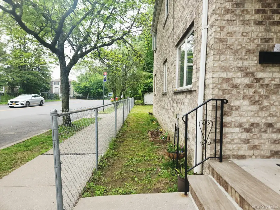 101 Longstreet Avenue, Bronx, NY 10465 - Image #3