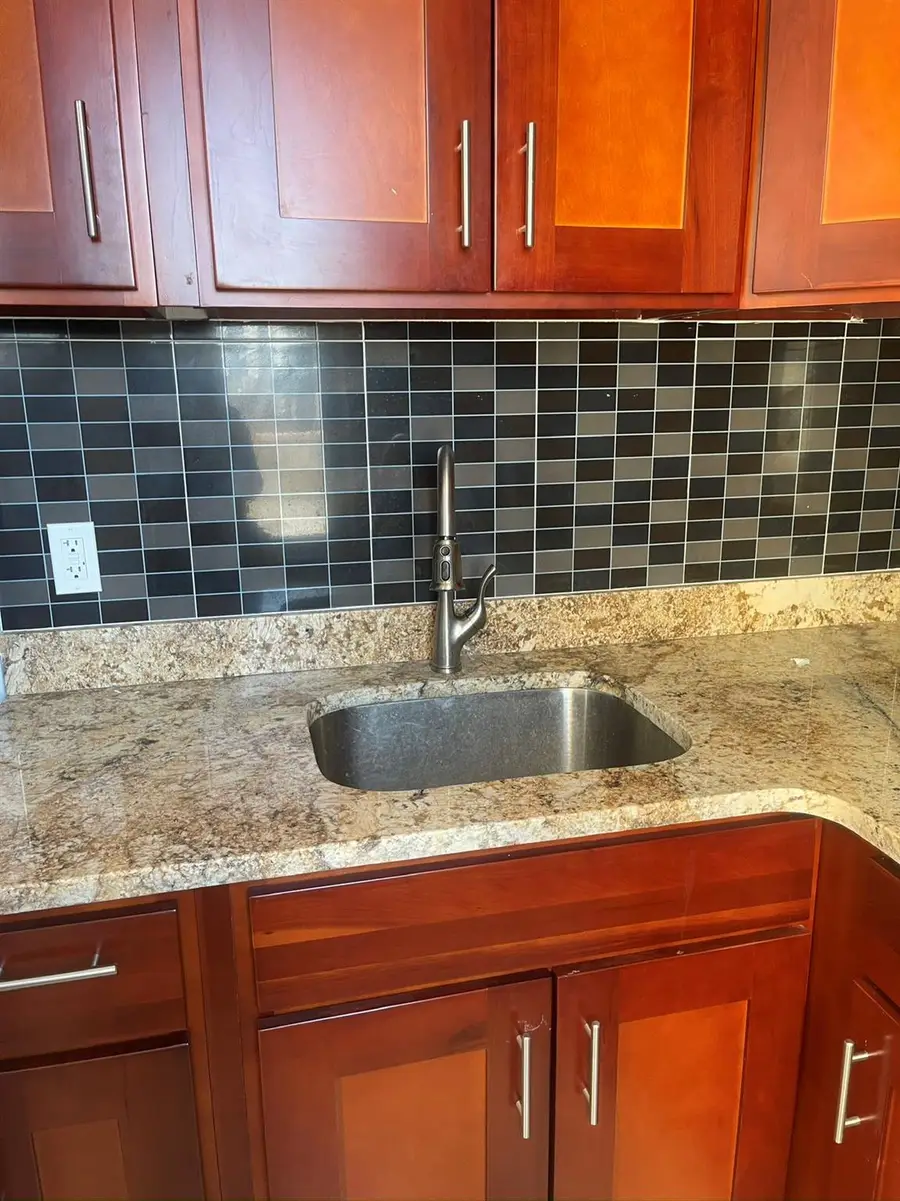 3063 31st Street #702, Astoria, NY 11102 - Image #3