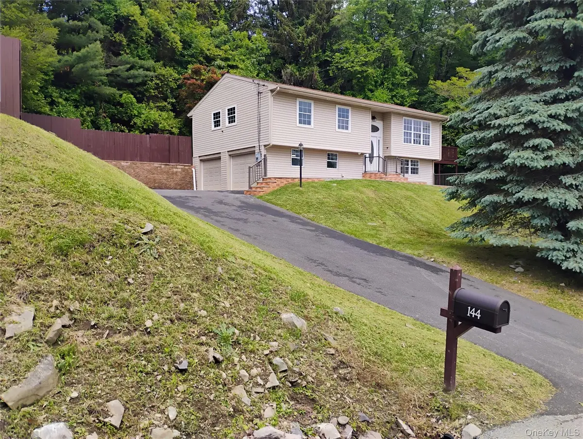 144 Reservoir Road, Marlboro, NY 12542 - Image #1