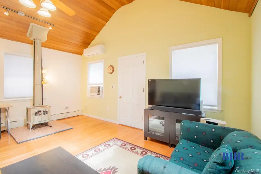 120 Norfolk Street, Brooklyn, NY 11235 - Image #3