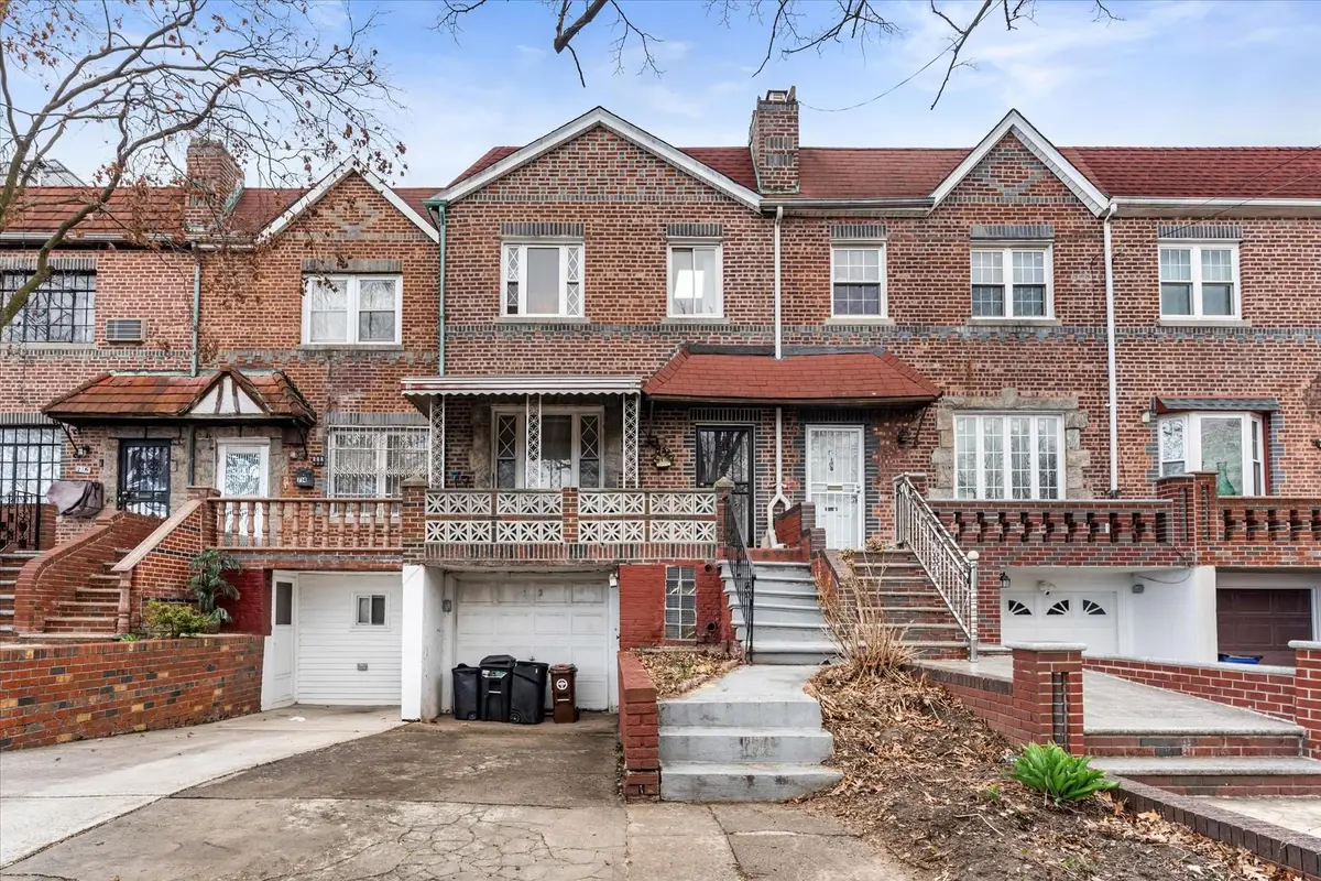 712 E 40th Street, Brooklyn, NY 11210 - Image #1