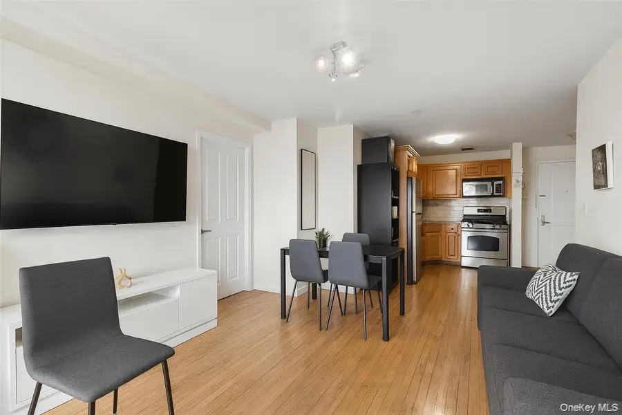 35-38 Junction Boulevard #5H, Corona, NY 11368 - Image #3