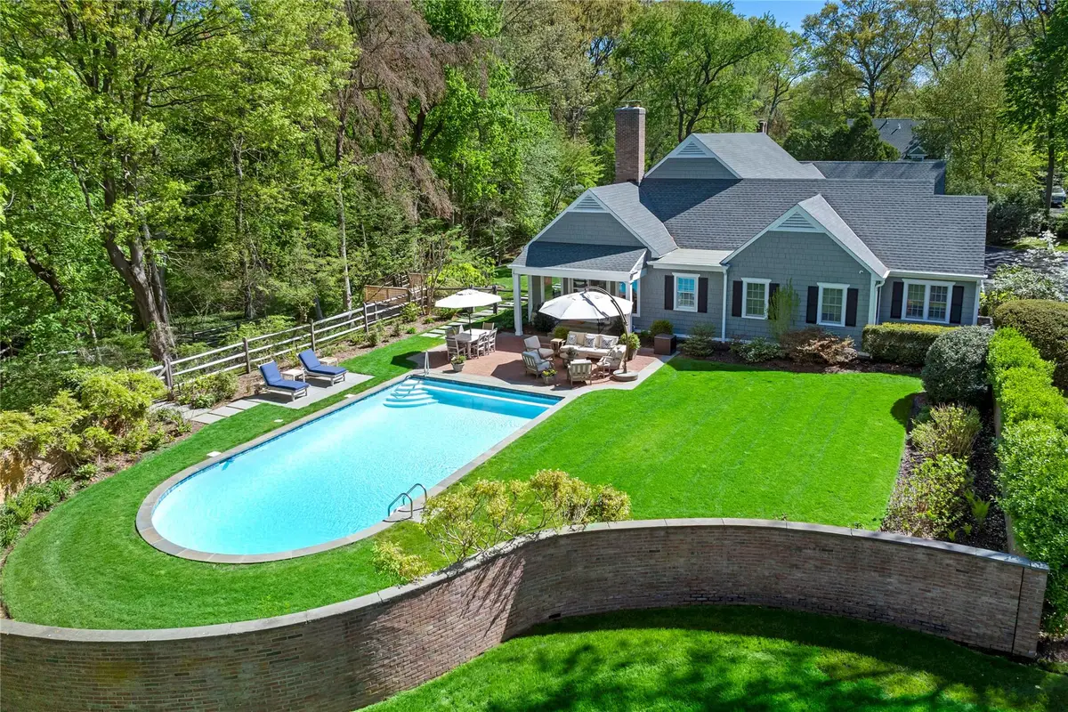 18 Matinecock Farms Road, Glen Cove, NY 11542 - Image #1