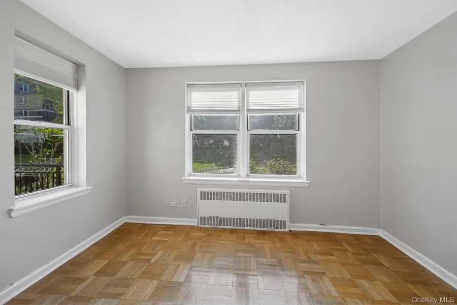 162-21 Powells Cove Boulevard #1M, Beechhurst, NY 11357 - Image #2