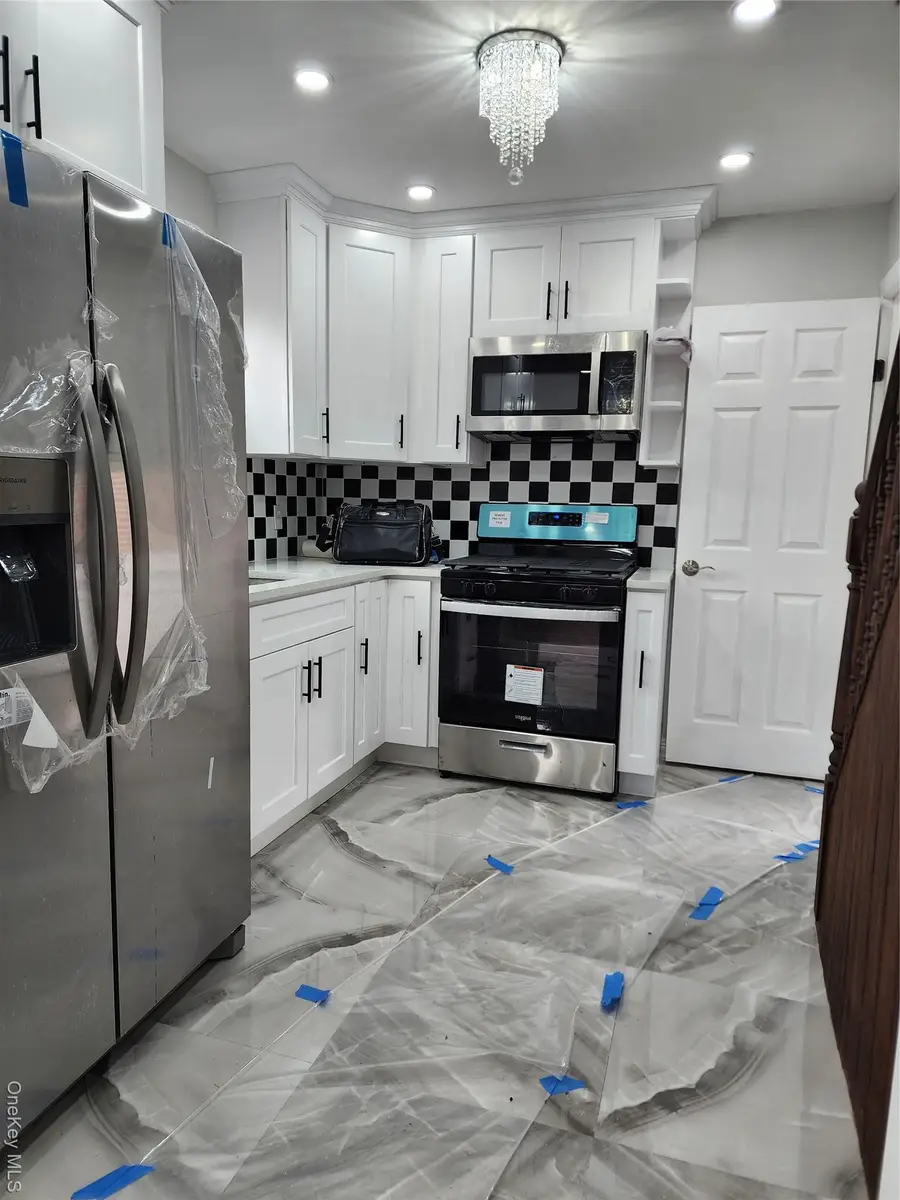 224-06 114 Road, Cambria Heights, NY 11411 - Image #3