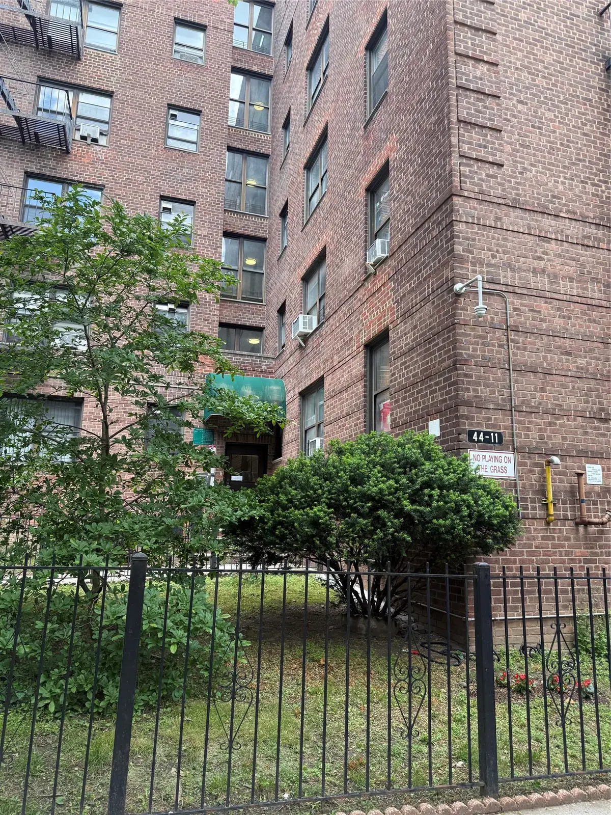 44-11 Macnish Street #1E, Elmhurst, NY 11373 - Image #1