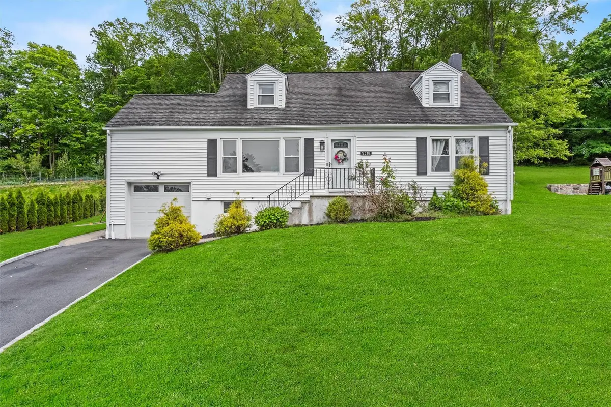 3518 Overlook Avenue, Yorktown Heights, NY 10598 - Image #1