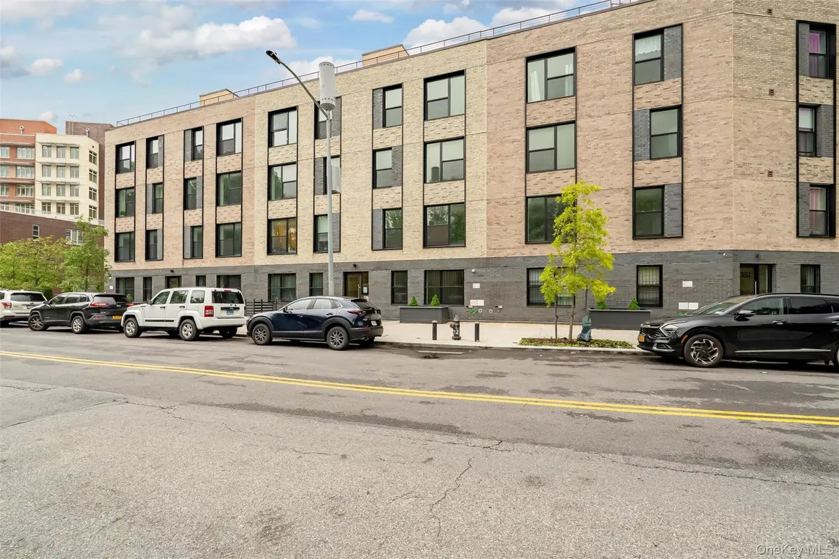 1727 Lacombe Avenue #4A, Bronx, NY 10473 - Image #1