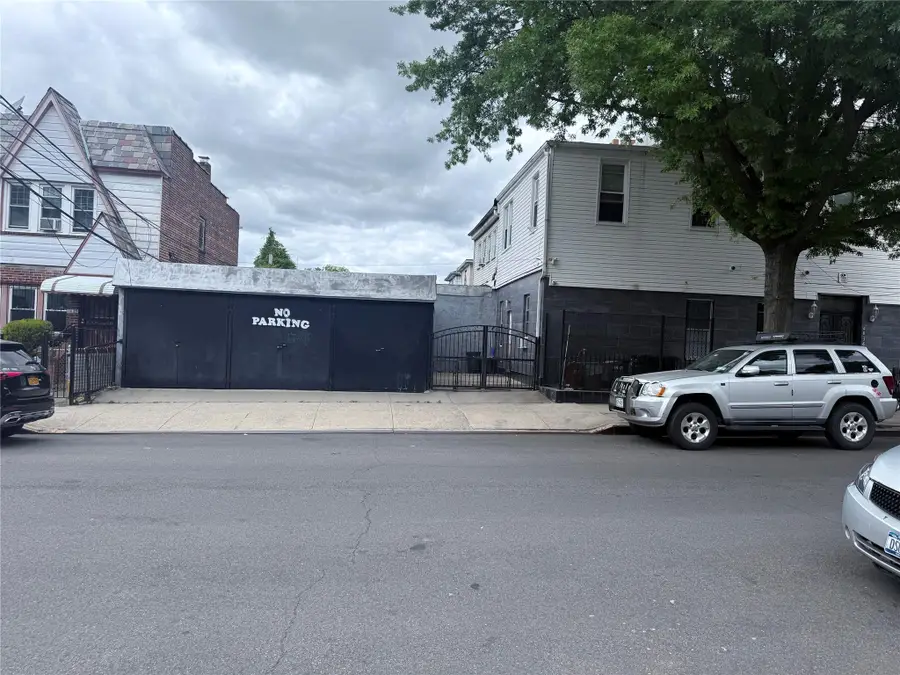 48-36 90 Street, Elmhurst, NY 11373 - Image #3