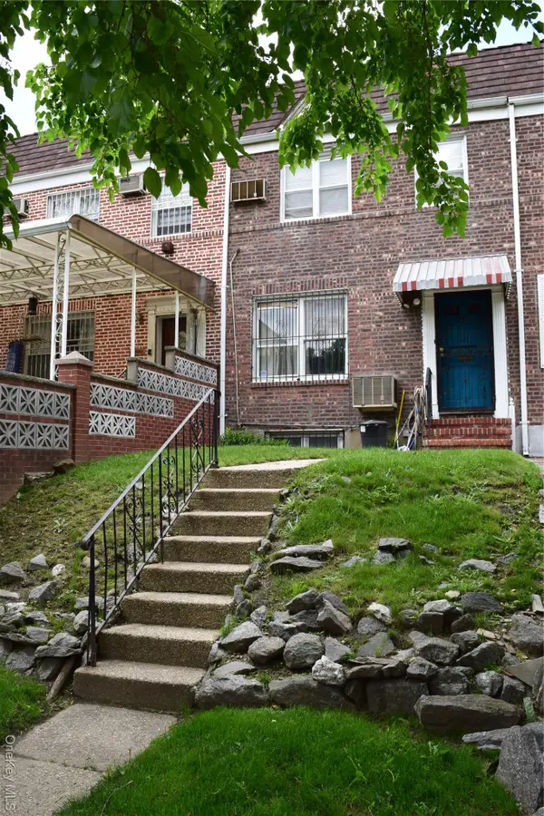 144-47 77 Avenue, Kew Garden Hills, NY 11367