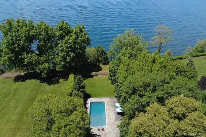 7 Cedar Lane, Glen Cove, NY 11542 - Image #1