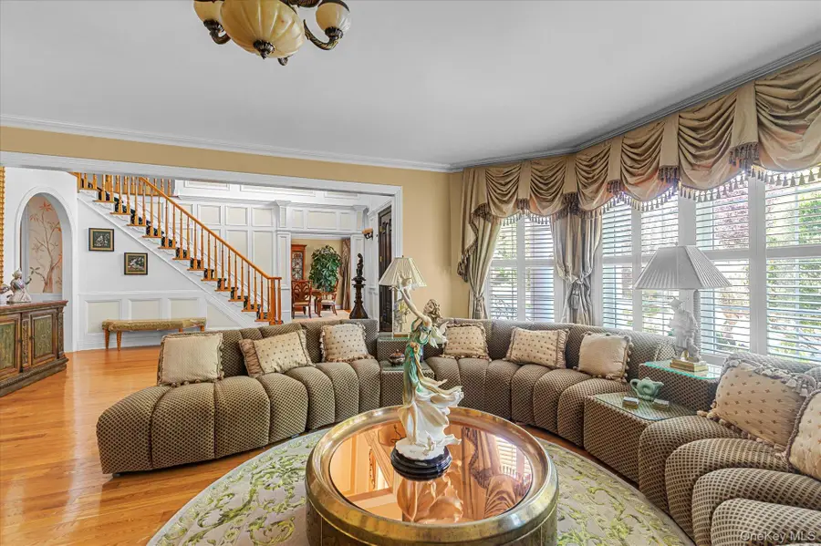 4 Point Crescent, Malba, NY 11357 - Image #3