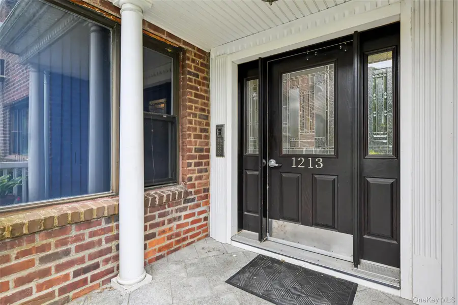 1213 East Broadway #B25, Hewlett, NY 11557 - Image #3