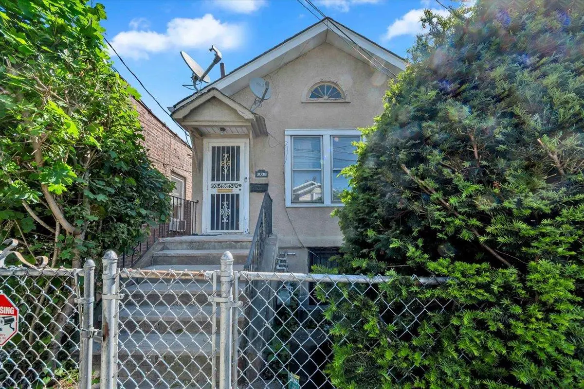 3038 Tiemann Avenue, Bronx, NY 10469 - Image #1