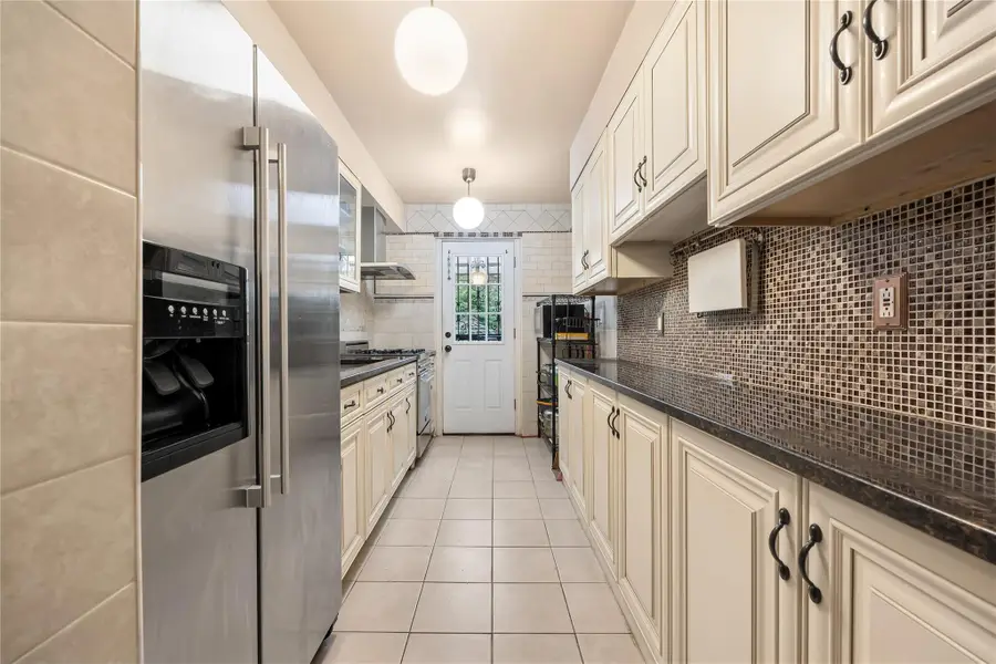 17-12 Starr Street, Ridgewood, NY 11385 - Image #3