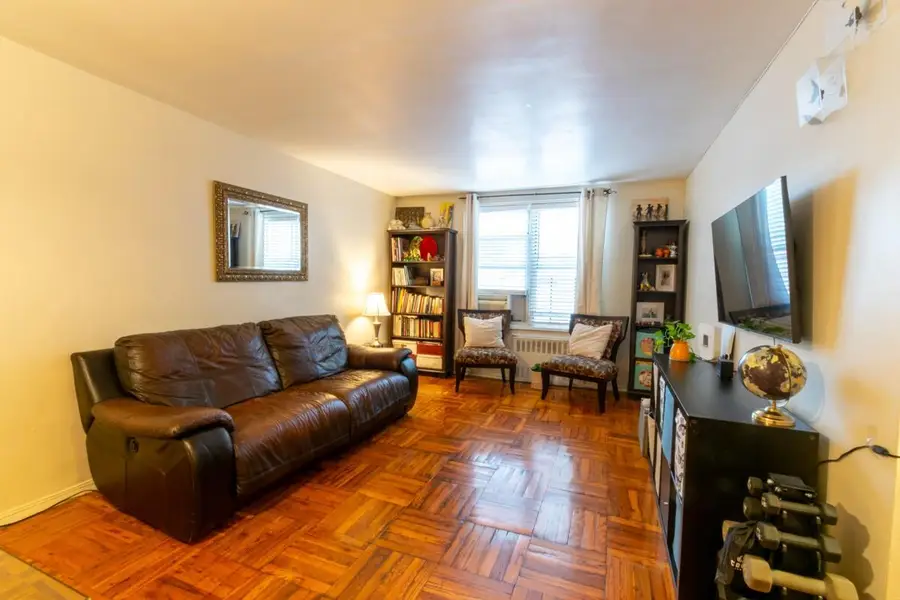 365 Bronx River Road #2M, Yonkers, NY 10704 - Image #2