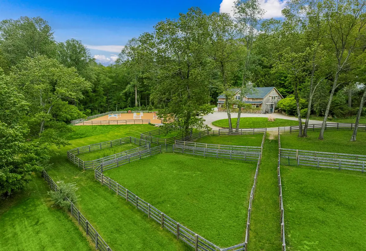 8 Lost Pond Lane, North Salem, NY 10560 - Image #1