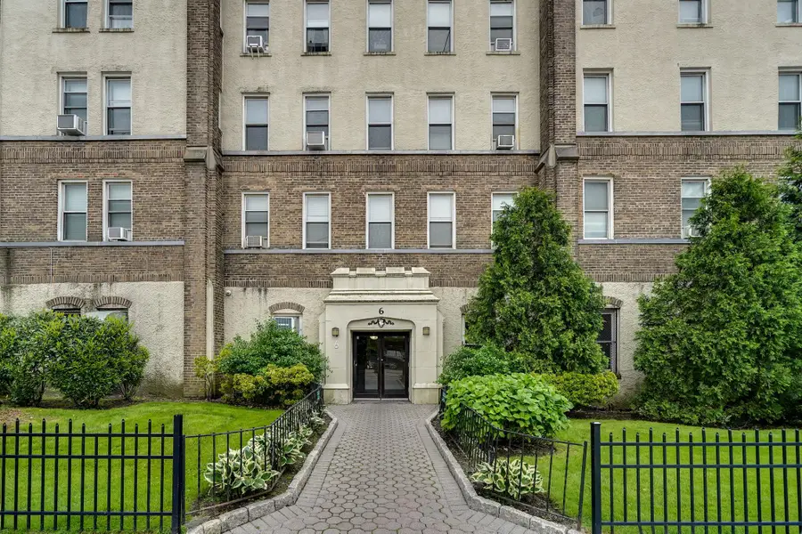 472 Gramatan Avenue #CC3, Mount Vernon, NY 10552 - Image #3