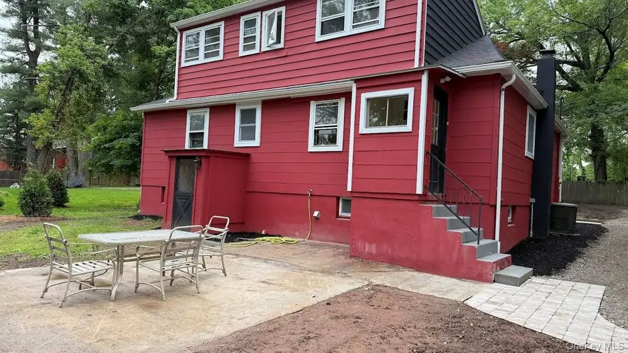 20 Pineview Road, West Nyack, NY 10994 - Image #2