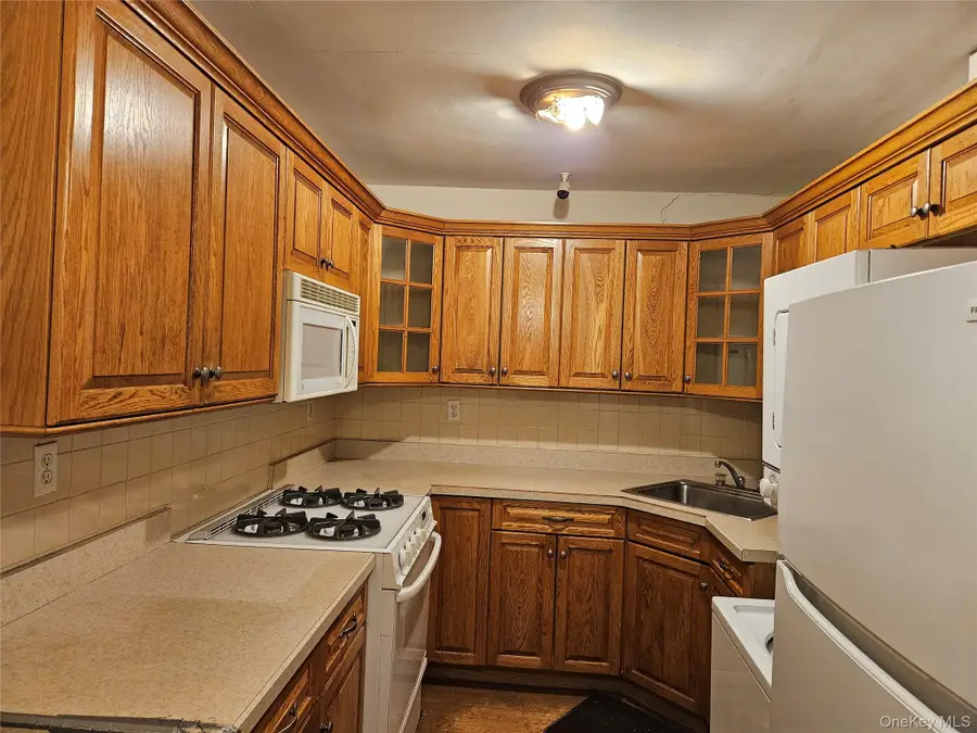 17-24 201 Street #2-120, Bayside, NY 11357 - Image #3