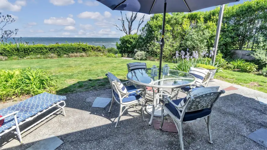 545 Glen Court, Cutchogue, NY 11935 - Image #3