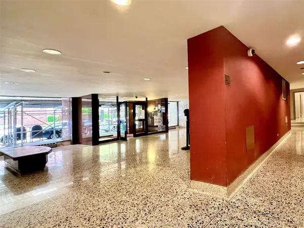 142-05 Roosevelt Avenue #301, Flushing, NY 11354