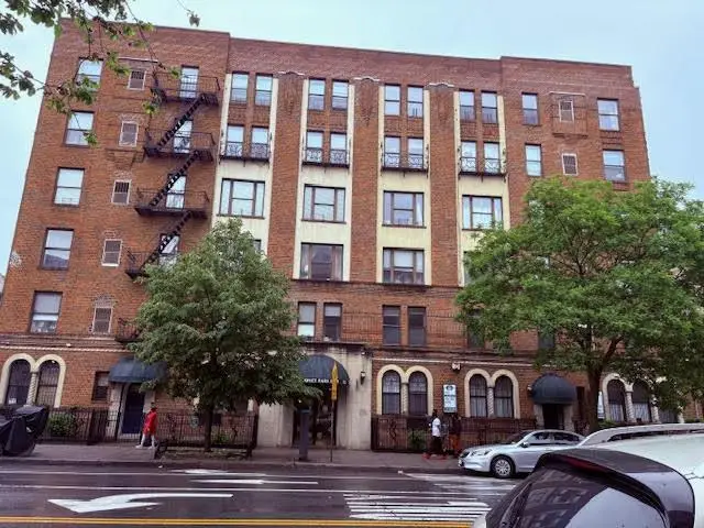353 Ocean Avenue #4G, Brooklyn, NY 11226 - Image #1