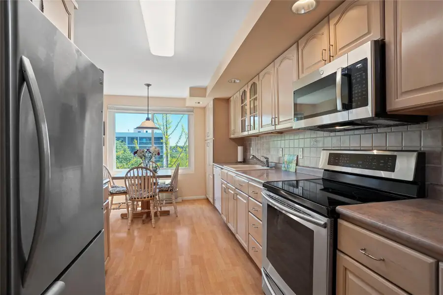 300 High Point Drive #612, Hartsdale, NY 10530 - Image #3