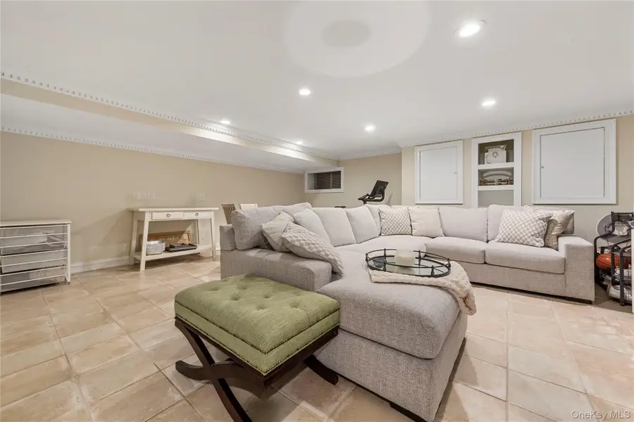 1229 Estates Lane #TRIPLEX, Bayside, NY 11360 - #2