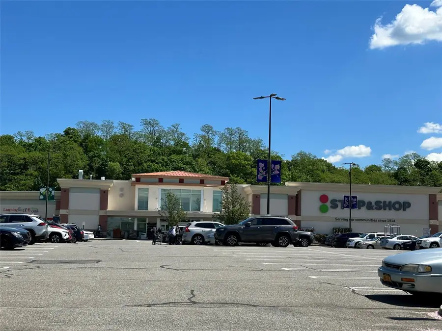 13 Linwood Road S, Port Washington, NY 11050 - Image #3