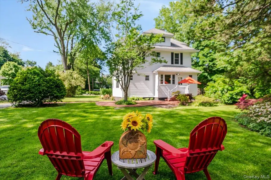 16 Lamarcus Avenue, Glen Cove, NY 11542 - Image #2